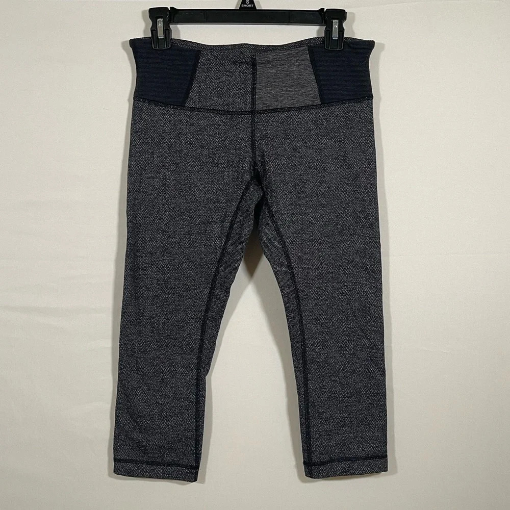 LULULEMON Wunder Under Crop Leggings Size 8 Heathered Herringbone EUC